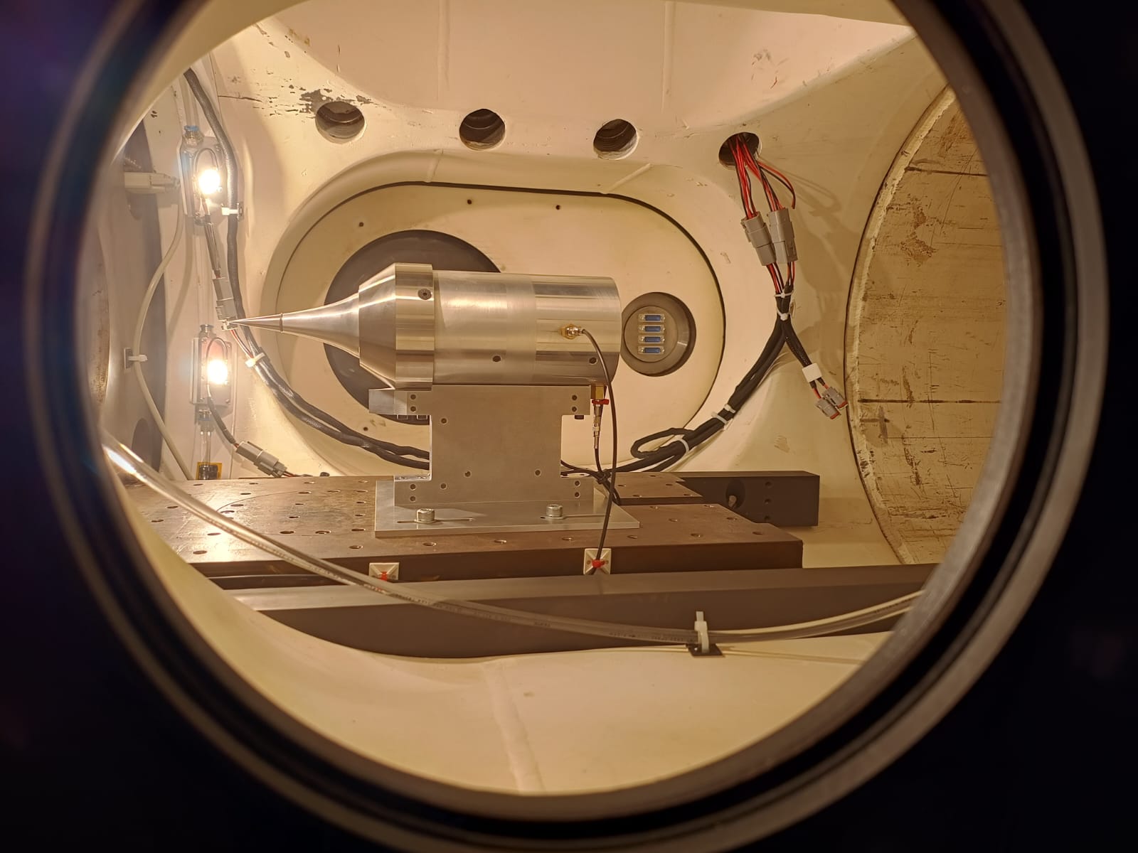 Equilibrium RDE System - Test chamber view